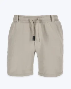 BERMUDAS HOMEWARD