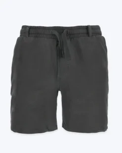 BERMUDAS HOMEWARD