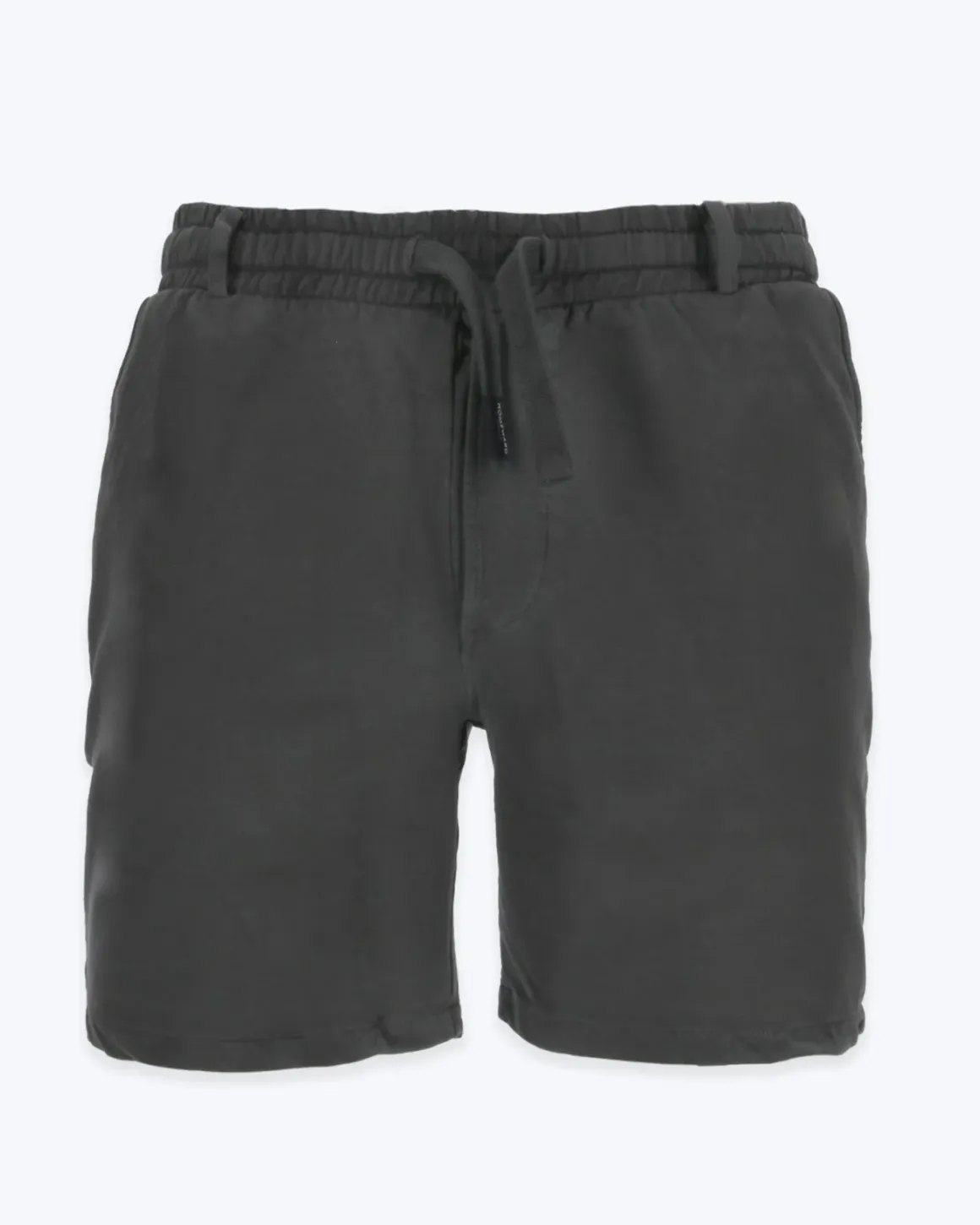 BERMUDAS HOMEWARD