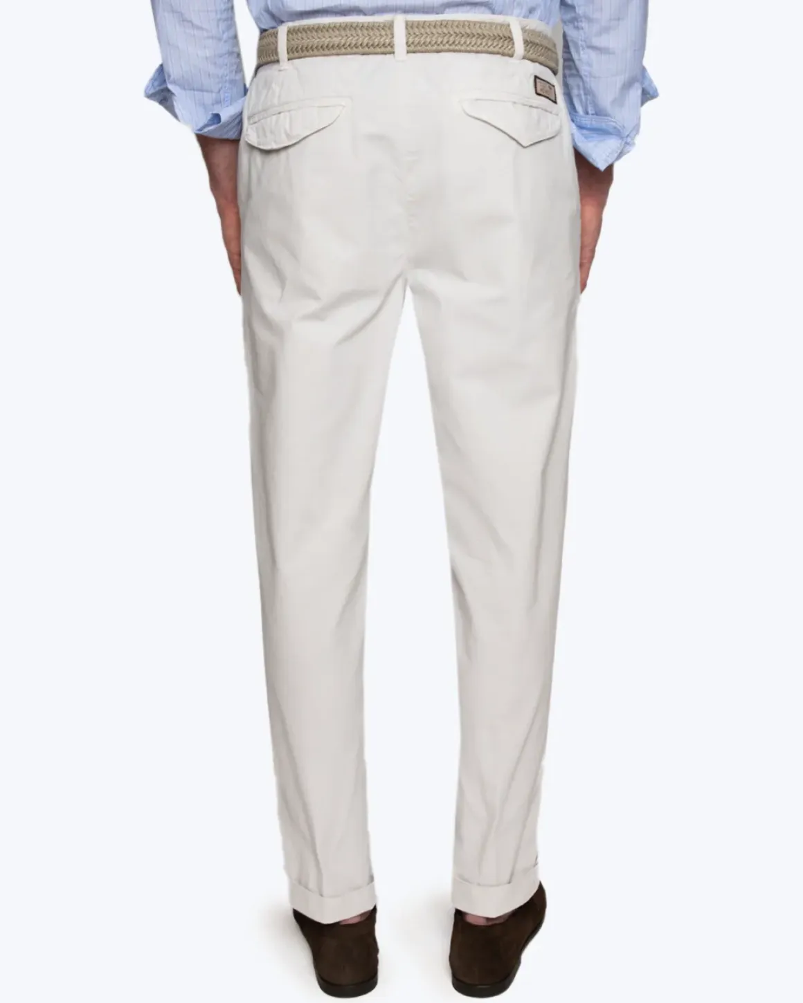 PANTALÓN CHINO CON PINZAS 40WEFT