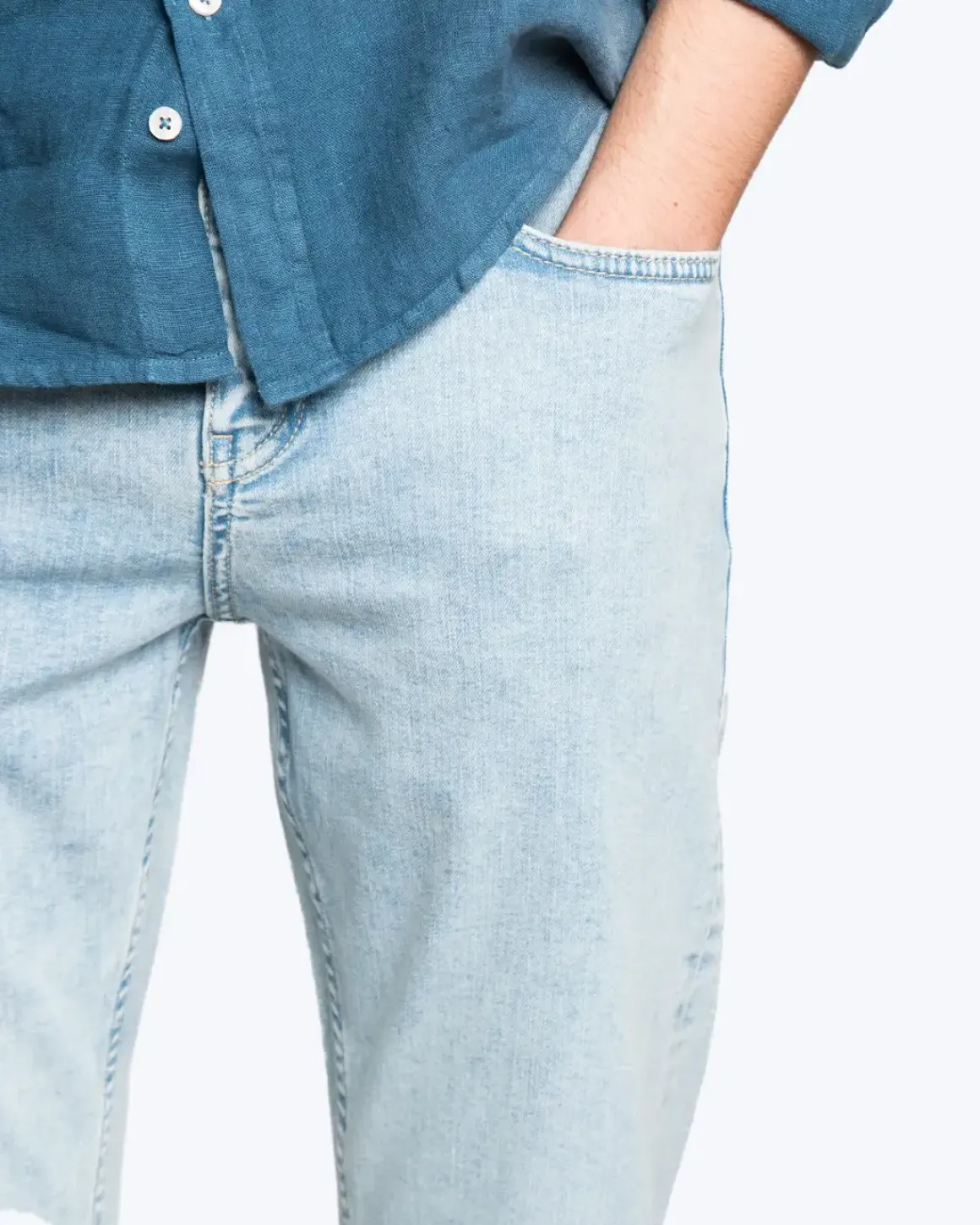 PANTALÓN DE 5 BOLSILLOS VAQUERO AT.P.CO