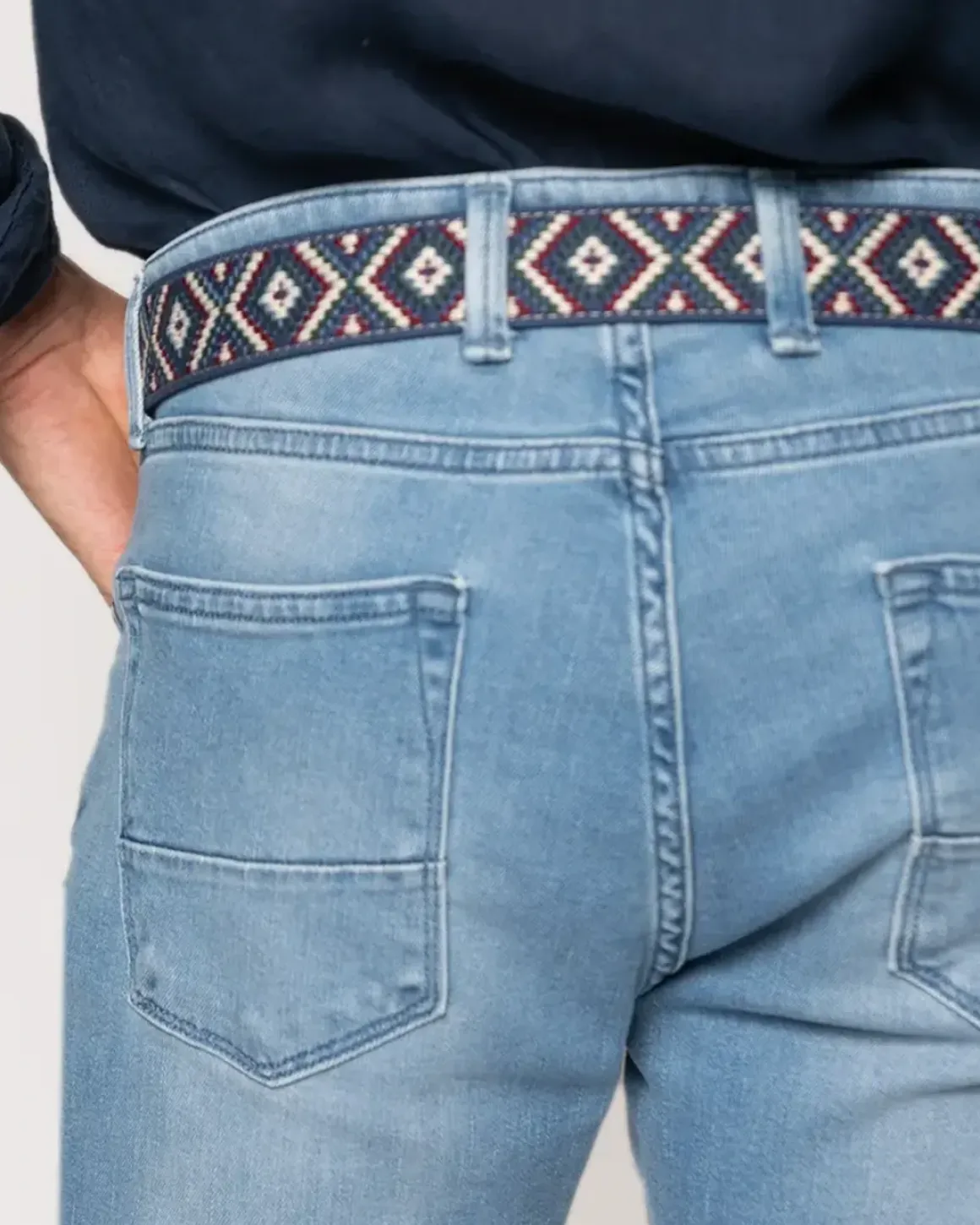 PANTALÓN VAQUERO DE 5 BOLSILLOS TWAY